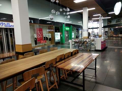 Photo: Woolworths Channel Court